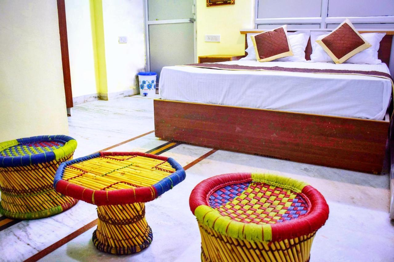 Pink City Hostel Jaipur Extérieur photo